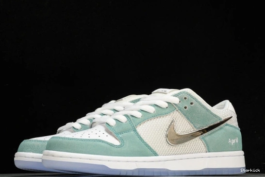  FD2562-400 Dunk Nike  Skateboards April SB Low 0830